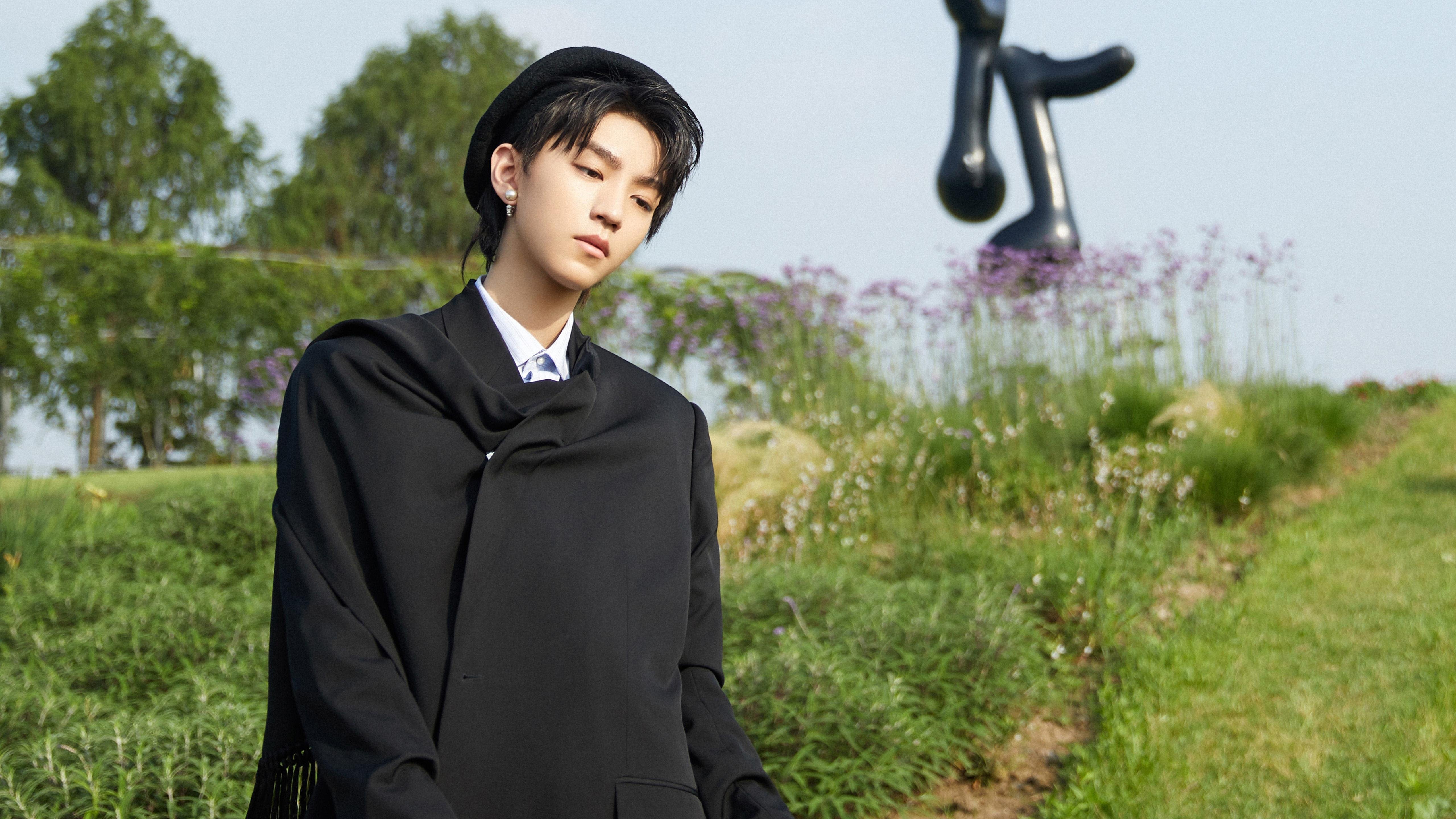 冷门之夜，巴拉圭速胜克罗地亚，哈兰德成关键先生改写历史